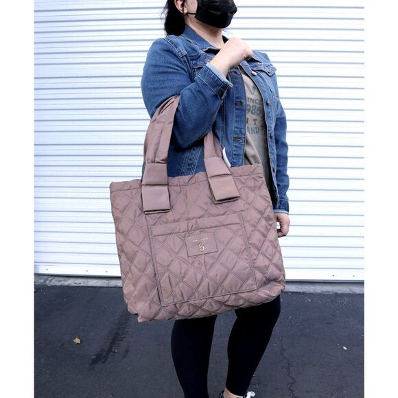 NWT Marc Jacobs Quilted Knot LARGE Tote in French Grey - Picture 2 of 12